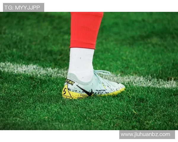 球星足球鞋背后的秘密 是否真的是量身定制打造专属装备 球星足球鞋背后的秘密 是否真的是量身定制打造专属装备